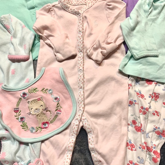 10 Pieces Ralph Lauren & Little Me Size NB-3/6M - Picture 2 of 8